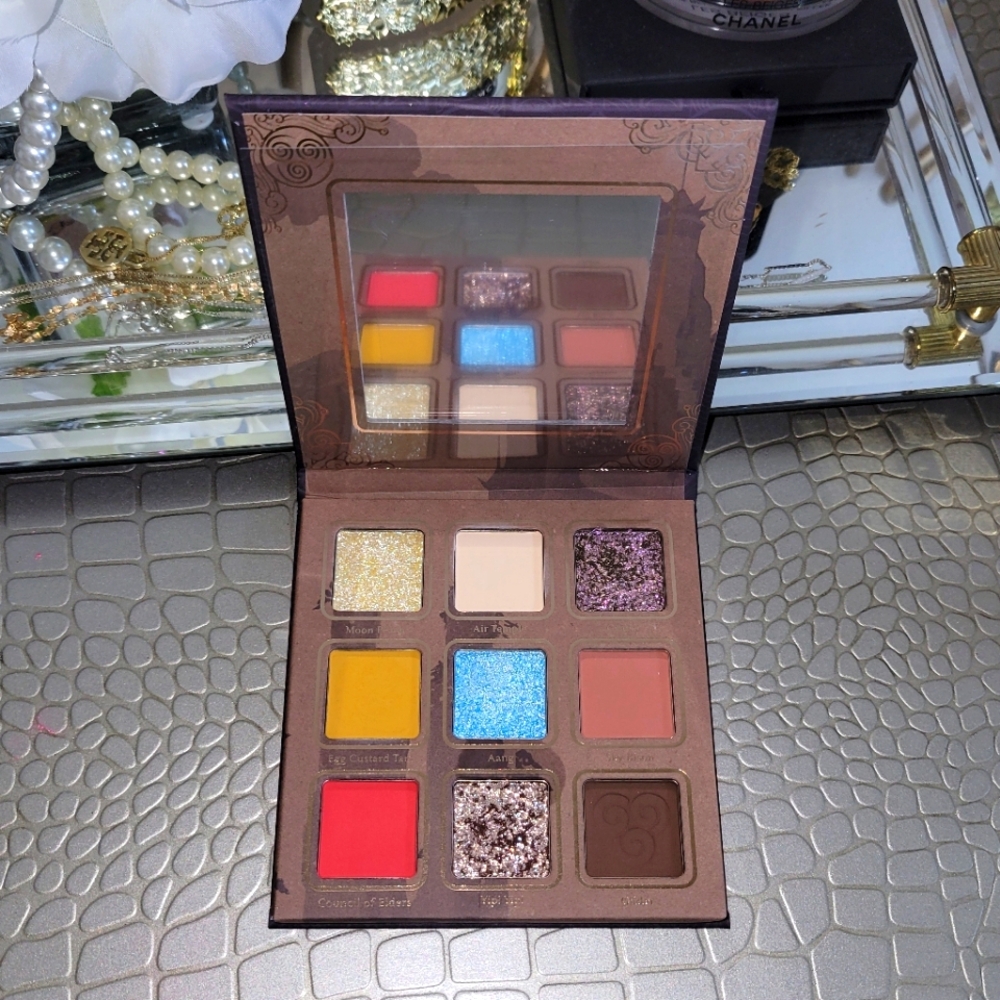 NIB Lethal Cosmetics Avatar The Last Air Bender Eyeshadow Palette